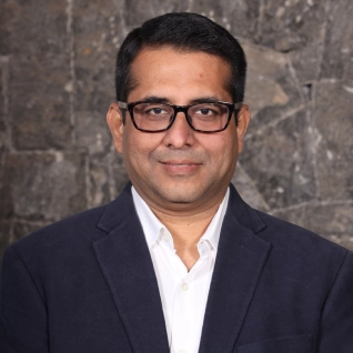 Portrait of Chirag Master, packaging expert and co-founder at Packfora